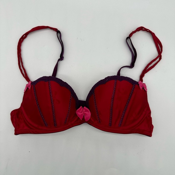 Victoria's Secret Other - Victoria’s Secret Very Sexy Underwire Bra `Sexy Little Thing’